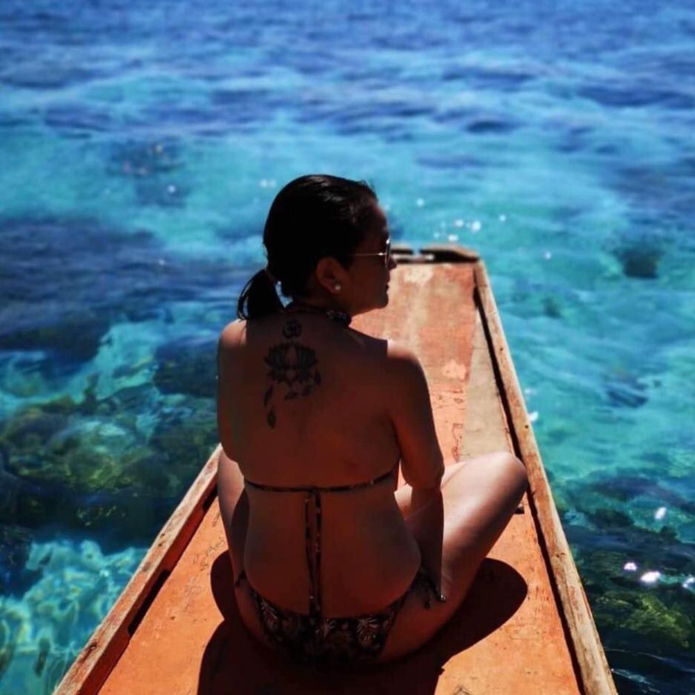 Meet your Posher, Joy